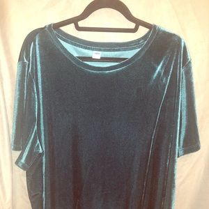 Green velvet top xxl
